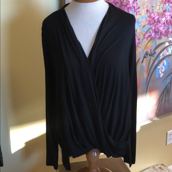 Stella & Dot Tops - Stella & Dot Black Drape Blouse Sz. Medium/ Large